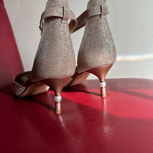 IDIFU Women's IN2 Candice Wedding Rhinestones Sequins Low Kitten Heels - Picture 6 of 7